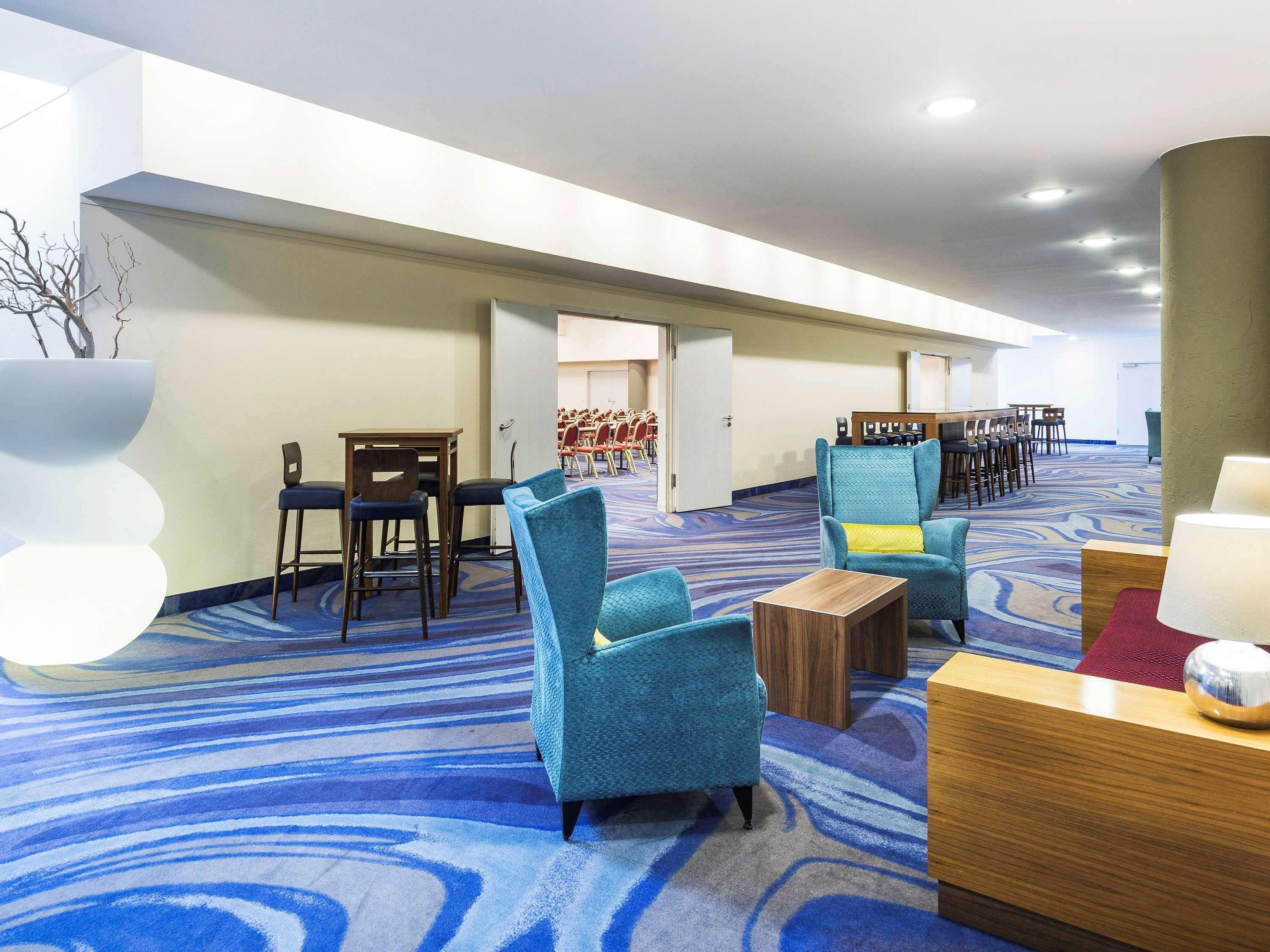 Mercure Hotel Berlin Tempelhof Esterno foto