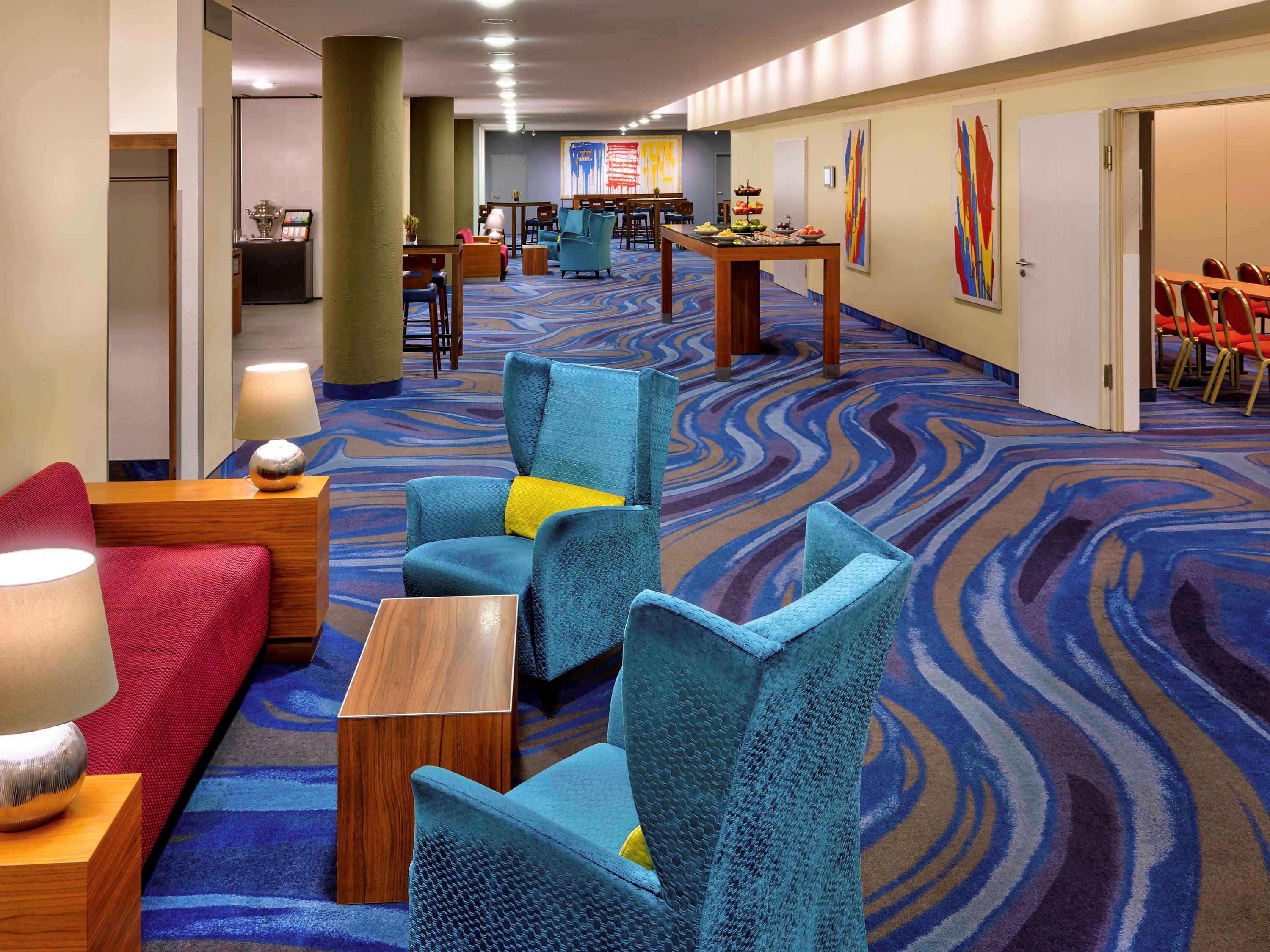 Mercure Hotel Berlin Tempelhof Esterno foto