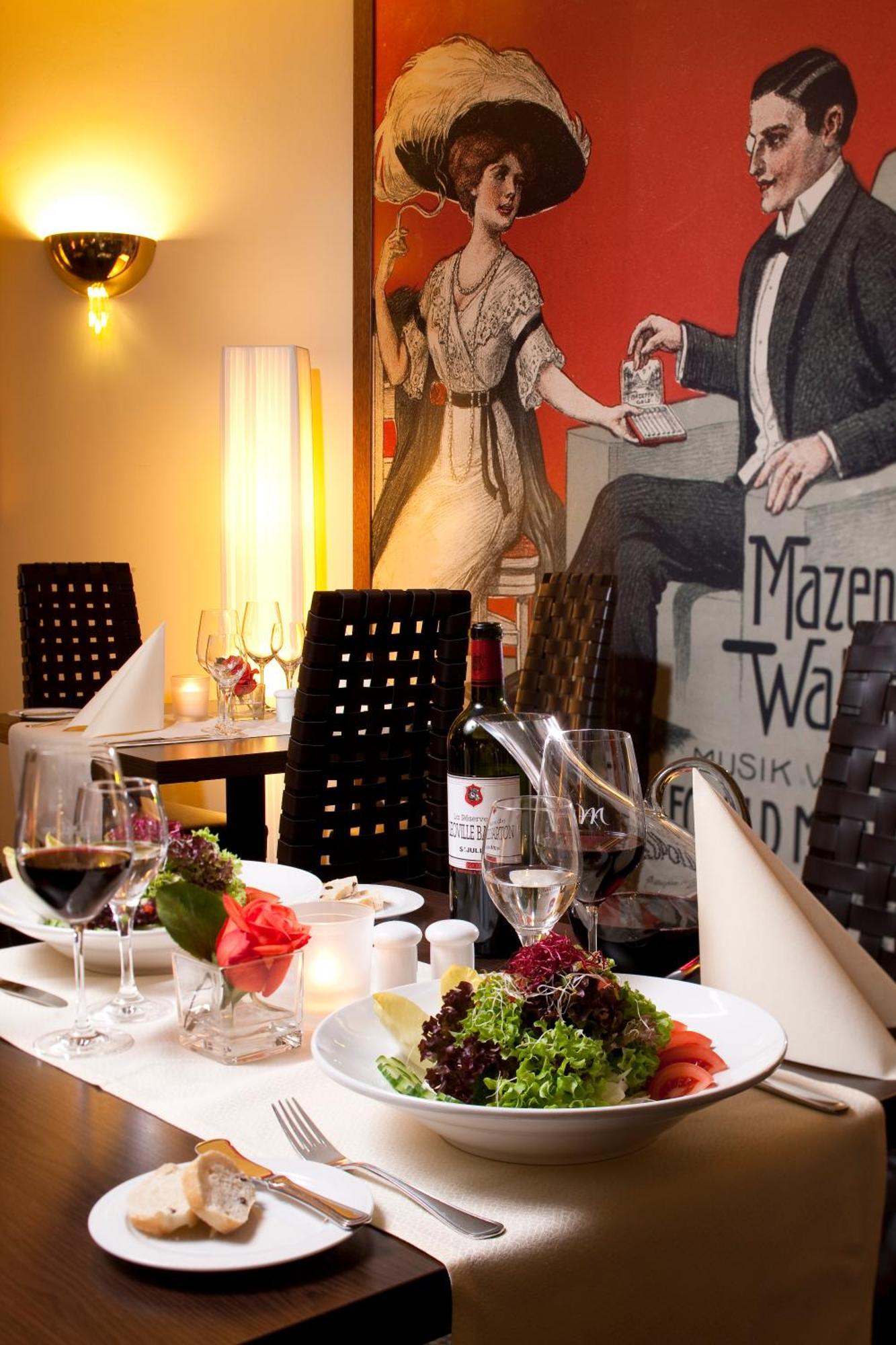 Mercure Hotel Berlin Tempelhof Esterno foto